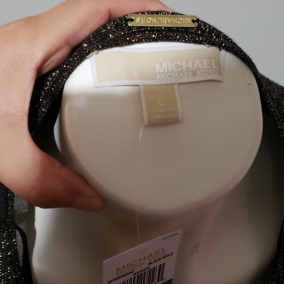 NWT Michael Kors Woman's Sweater - Picture 6 of 7